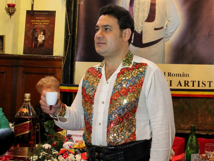 
    Ionuț Dolănescu se poate declara mulțumit, având în vedere că a câștigat casa din Caimatei și drepturile de autorfoto: Click!  