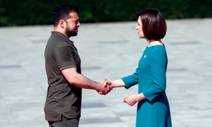 Volodimir Zelenski alături de Maia Sandu la summitul CPE FOTO EPA jpg