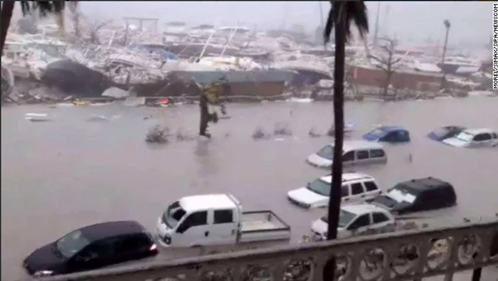 
    Uraganul Irma este urmat de o furtuna tropicală Jose, care se formează în Golful Mexic. Este pentru prima oară în ultimii șapte ani când, în zona Atlanticului, se formează trei uragane aprpape în același timpFoto: Getty Images  