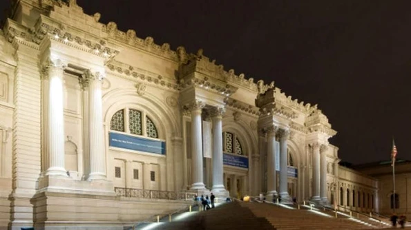 Scandal la Muzeul Metropolitan din New York: Casierii, instruiţi să îi înşele pe vizitatori jpeg