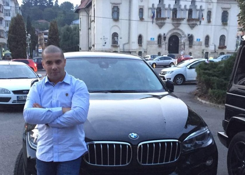 Proxenetul Rață, lăsat fără avere. Prostituatele lui erau geloase: „Aia blondă să-ți plătească rata“
