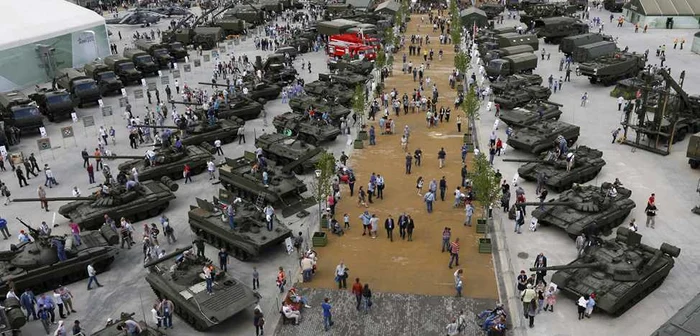 În anul 2016 cheltuielile bugetare alocate sectorului apărării vor fi doar la jumătate celor din anul 2015. FOTO: ibtimes.co.uk