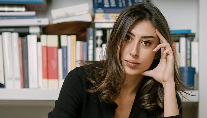 Arestarea jurnalistei Cecilia Sala în Teheran naşte tensiuni în Italia. Foto X