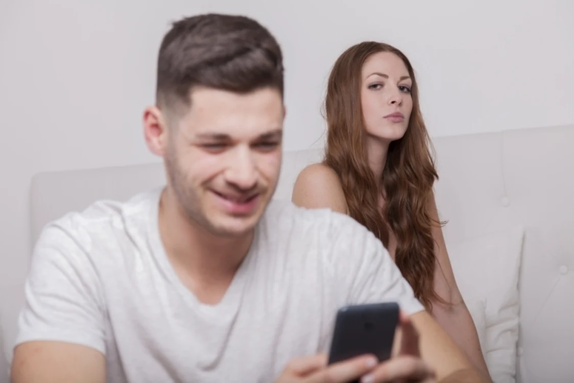 1 infidelitate in mediul online jpg jpeg