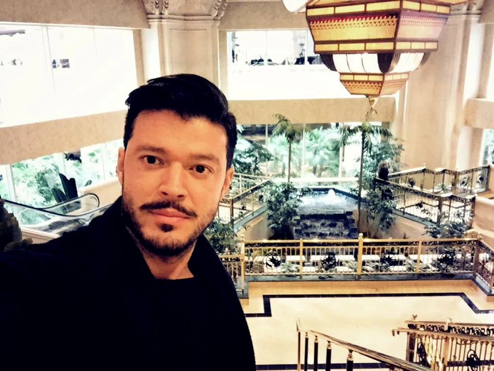 
    Victor Slav a făcut şi face ravagii printre pretendentele la inima luiFoto: Arhivă personală  