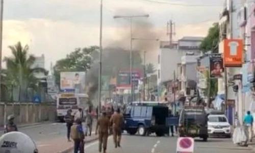 O nouă explozie în Sri Lanka   O camionetă a sărit în aer în timp ce geniștii încercau să dezamorseze o bombă  jpeg