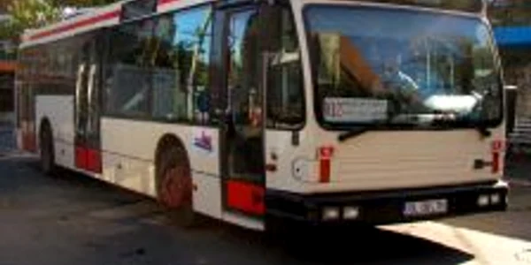 Unul dintre autobuzele second hand achiziţionate din Danemarca