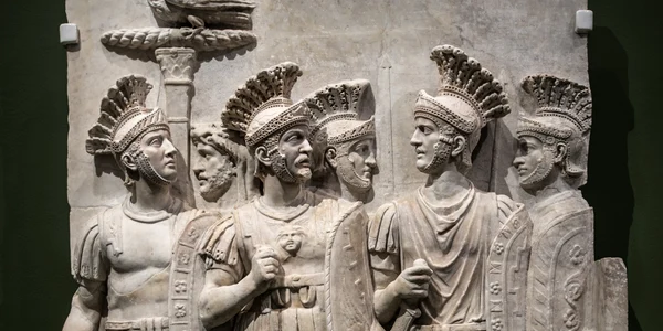 Relief historique dit Relief des Prétoriens 01 jpg