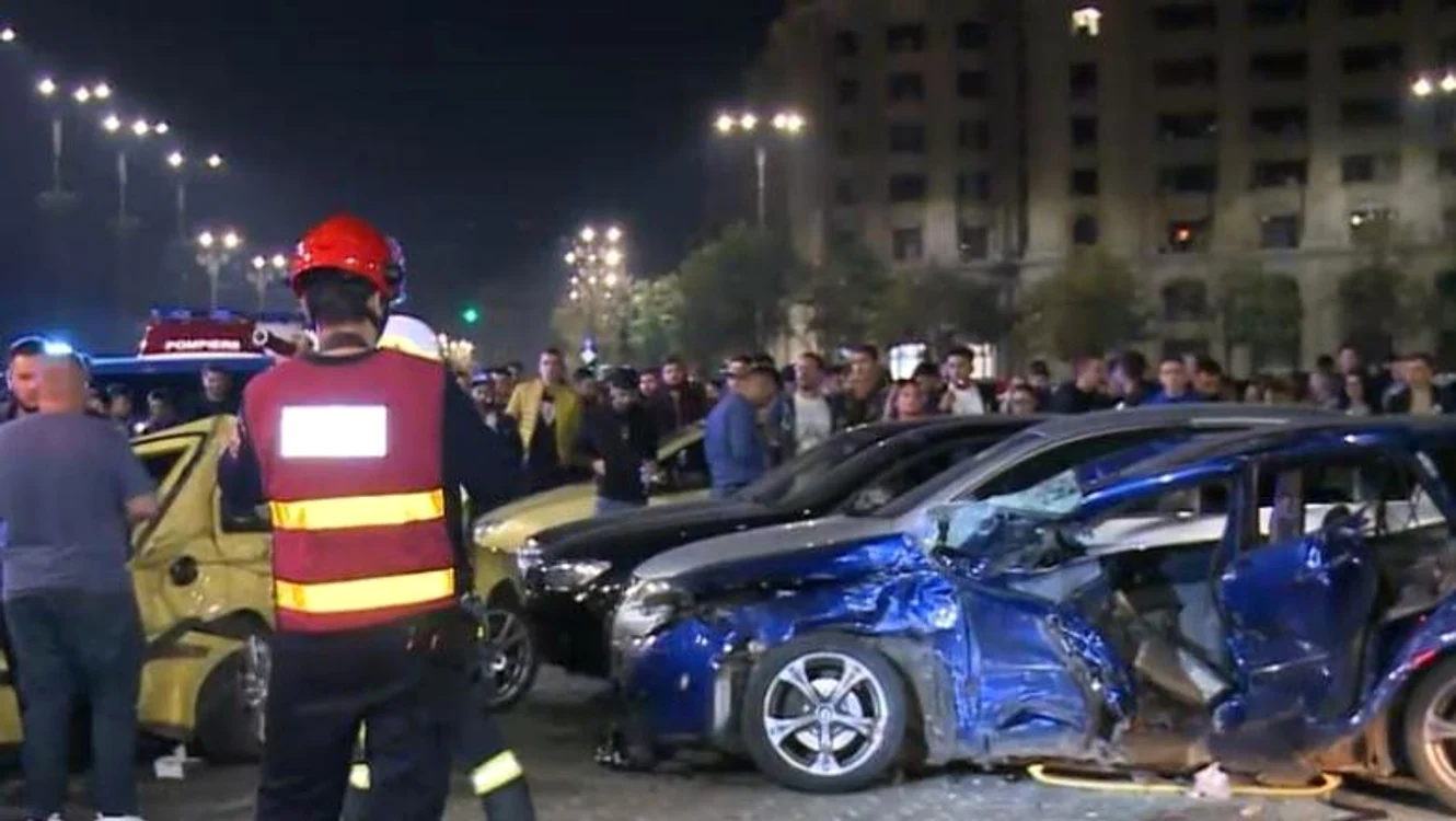 
    Accident în CapitalăFoto Digi24.ro  