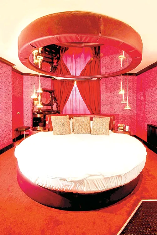 Cuplul va fi ales pe baza înscrierilor făcute pe site-ul organizatorilor