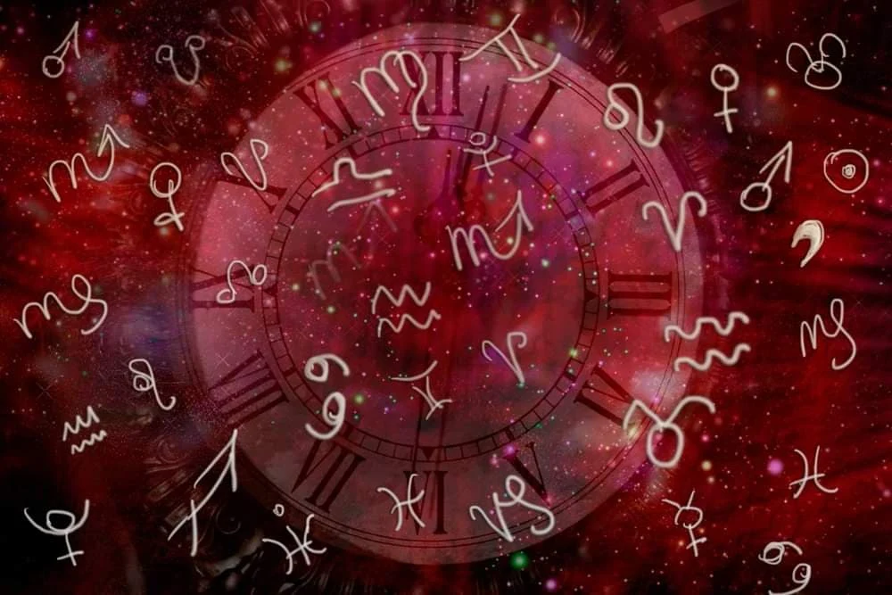 Horoscop luni, 2 martie 2026. O zodie se bucură de experiențe noi, iar o alta primește vești bune de la locul de muncă
