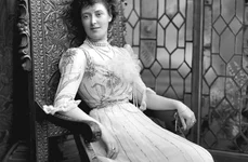 Lady Margaret Greville, miliardara care și a donat colecția de bijuterii Familiei Regale britanice   profimedia 1017984244 jpg