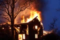 casa incendiu shutterstock jpg
