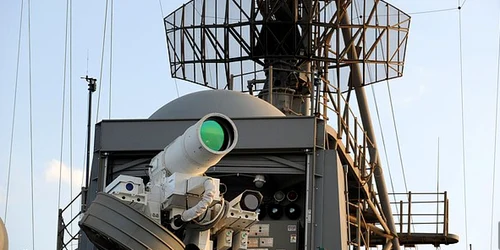 USS Ponce echipat cu un sistem de laser XN-1 LaWS cu raze continue FOTO Marina Americană via Daily Mail