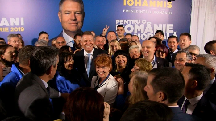 Klaus Iohannis, în turneul electoral din Vrancea