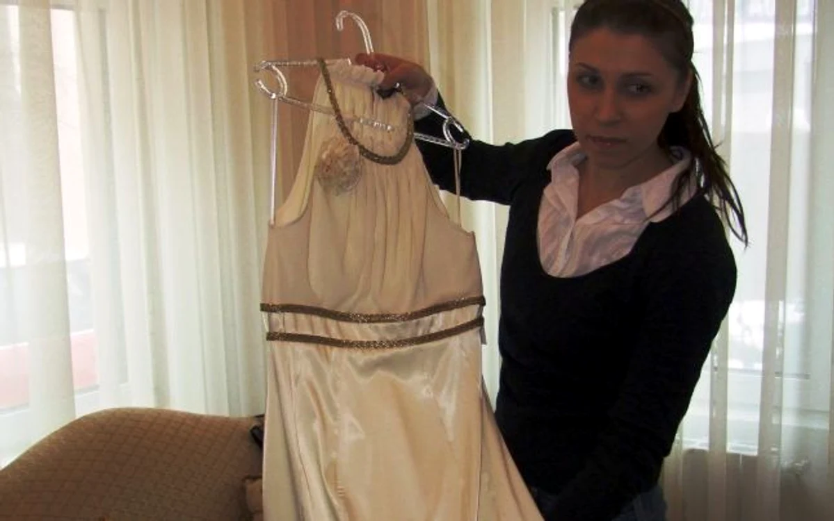 Poţi avea o altă rochie la fiecare nuntă fără să fii nevoită să le cumperi pe toate