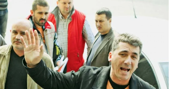 Marica, abia sosit de la Constanţa, prelua în 2010 conducerea grevei spontane de la Ministerul Finanţelor