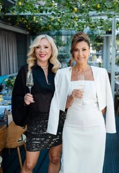 Dana Săvuică și Dana Sota foto: Instagram