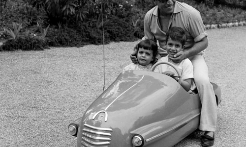 1 onassis 2 jpg jpeg