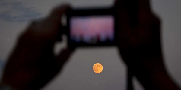superluna iulie 2014 reuters