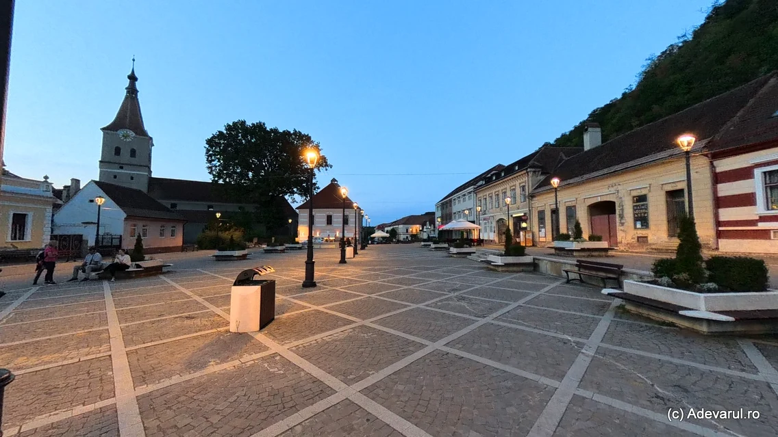 Orasul Rasnov  Foto Daniel Guță  ADEVĂRUL (3) jpg
