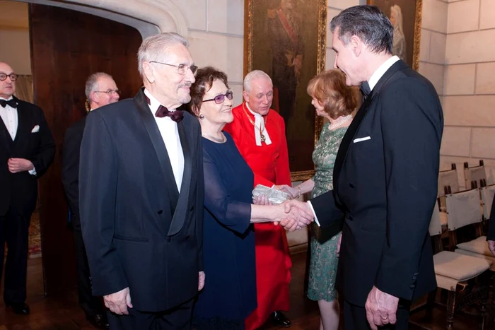 emil constantinescu sotia dineu regal palatul elisabeta jpeg