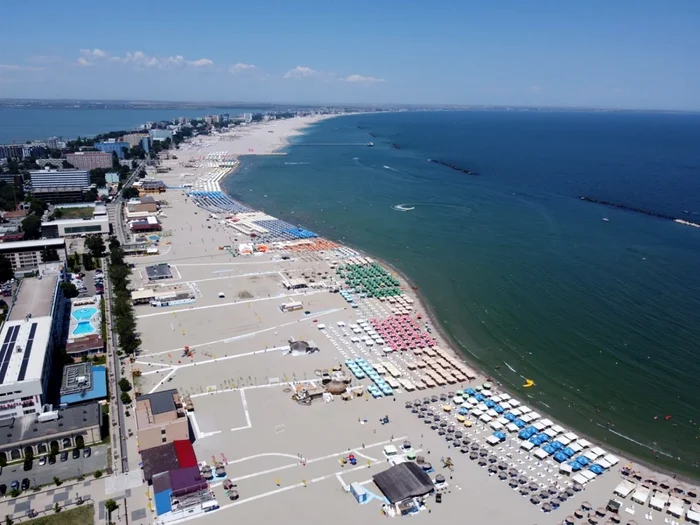 Plajă Mamaia FOTO Ovidiu Oprea
