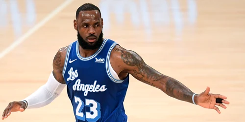 james lebron gettyimages 1307645697 jpeg