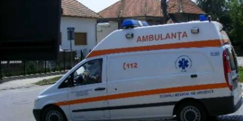 Cei şase elevi au fost transportaţi la spital