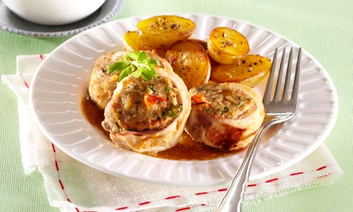 rulada pui  carne tocata jpeg