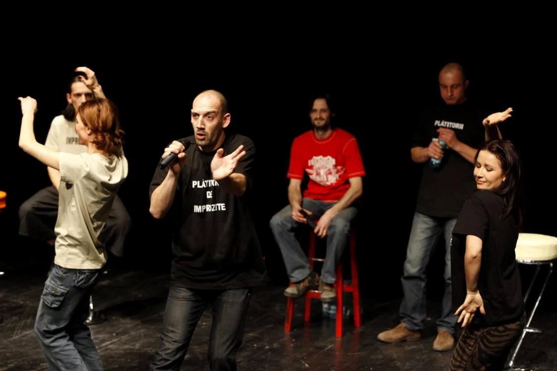 O nouă etapă a Campionatului de improvizaţie, diseară, la Teatrul Naţional