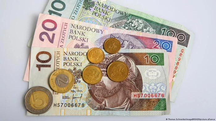 Zlotul polonez se apreciază la fel ca și alte devize din Europa Centrală și de Est