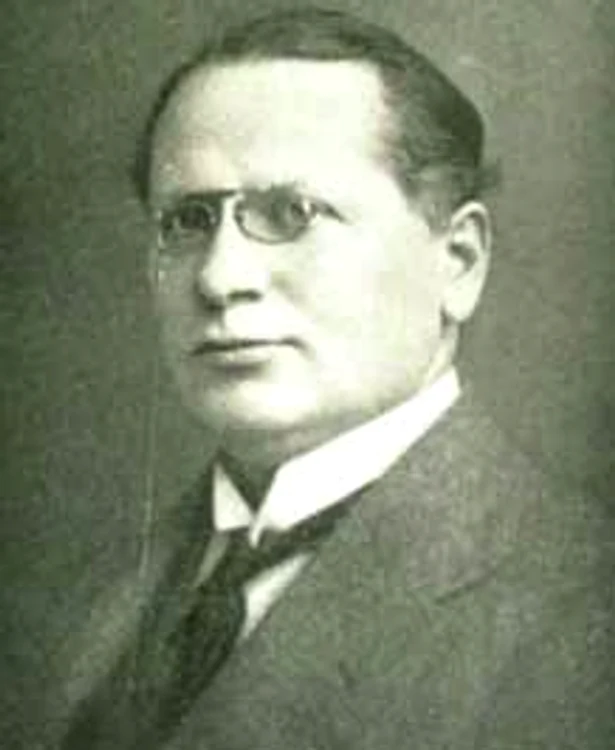 Maxim Litvinov jpg jpeg