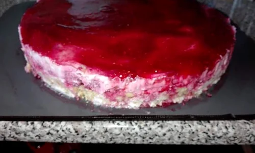 cheesecake cu zmeura jpeg