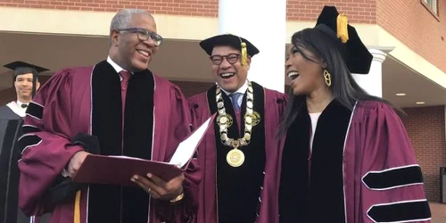 Miliardar american robert f smith