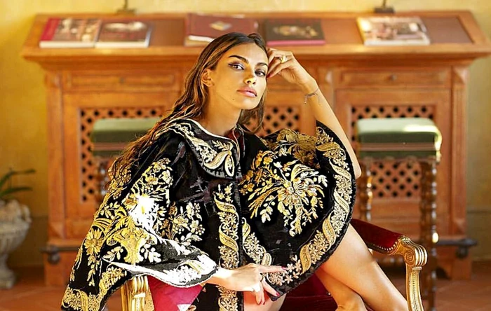 
    Mădălina Ghenea a sărit în apărarea Cătălinei PonorFoto: Instagram  