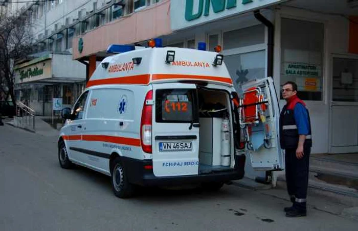 Pacienta a fost adusă în comă de către Ambulanţă la Spitalul Judeţean Focşani