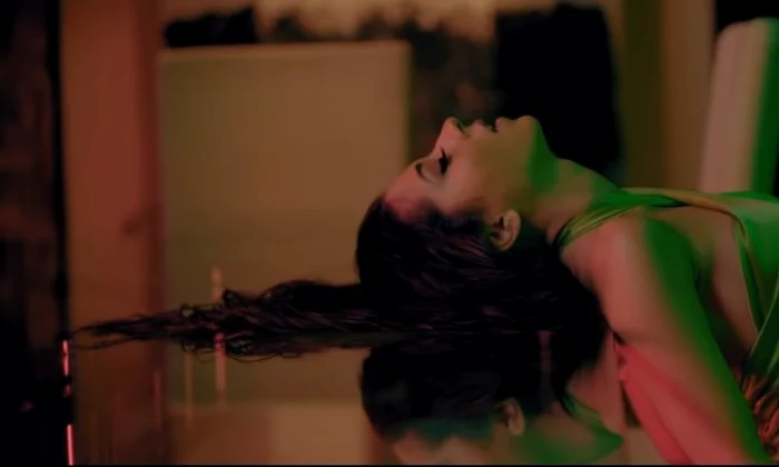 1 nicole cherry videoclip in casa fructul oprit 1 jpg jpeg
