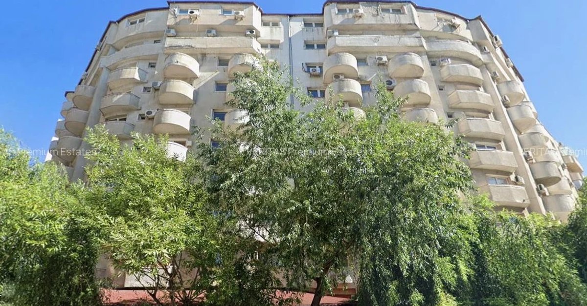 Bloc uriaș scos la vânzare în centrul Bucureștiului