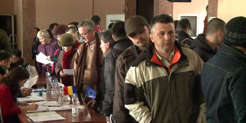 Şomerii bărbaţi le-au “cucerit” pe femei prin numărul lor