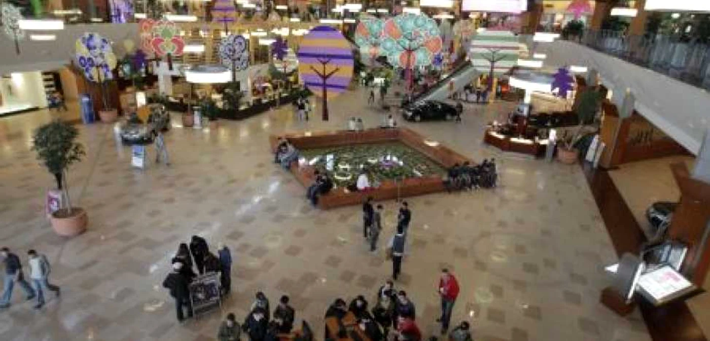Cluj: Călătorie în jurul lumii, la mall