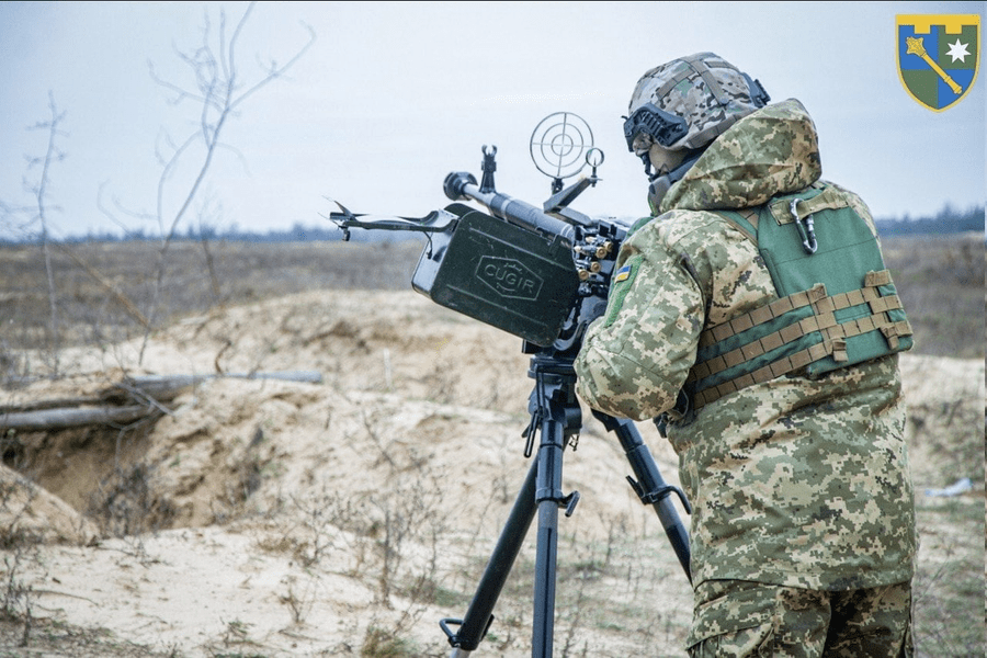 Mitraliere grele fabricate la Cugir, pe frontul din Ucraina. Au fost modificate pentru a ținti drone și rachete VIDEO