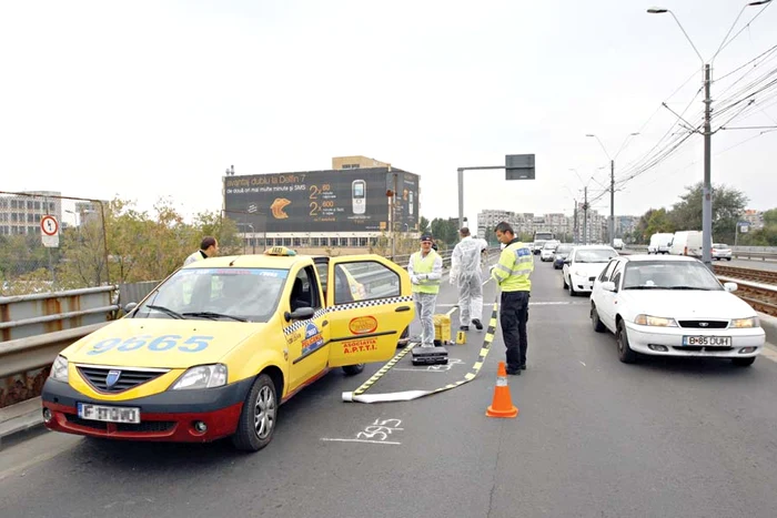 O mamă a încercat de două ori să-şi omoare fetiţ a de un an şi jumătate
