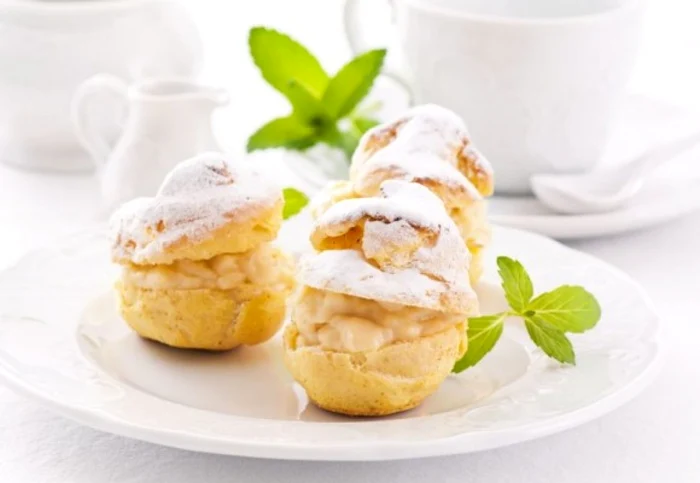 Răsfaţă-te cu acest desert simplu!