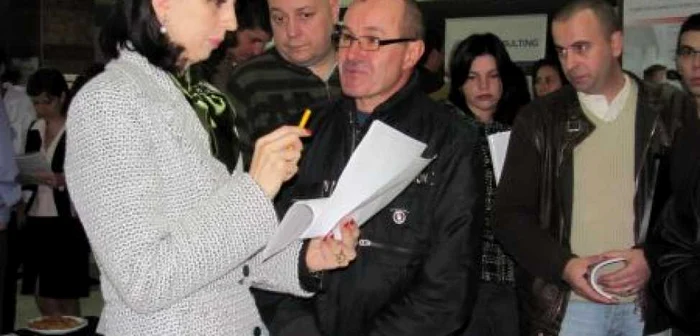 Târgul de Cariere rămâne deschis şi mâine