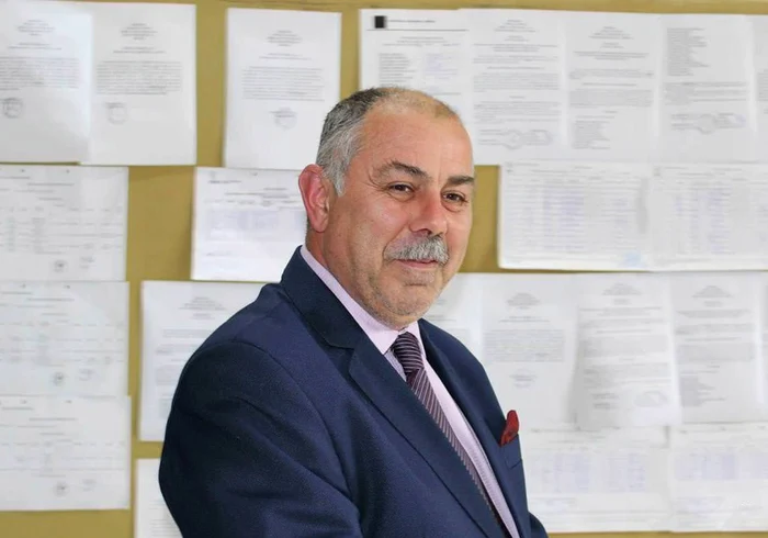 
    Salonul ar fi ars din cauza unui scurtcircuit la un injectomatFoto: Exploziv TV  