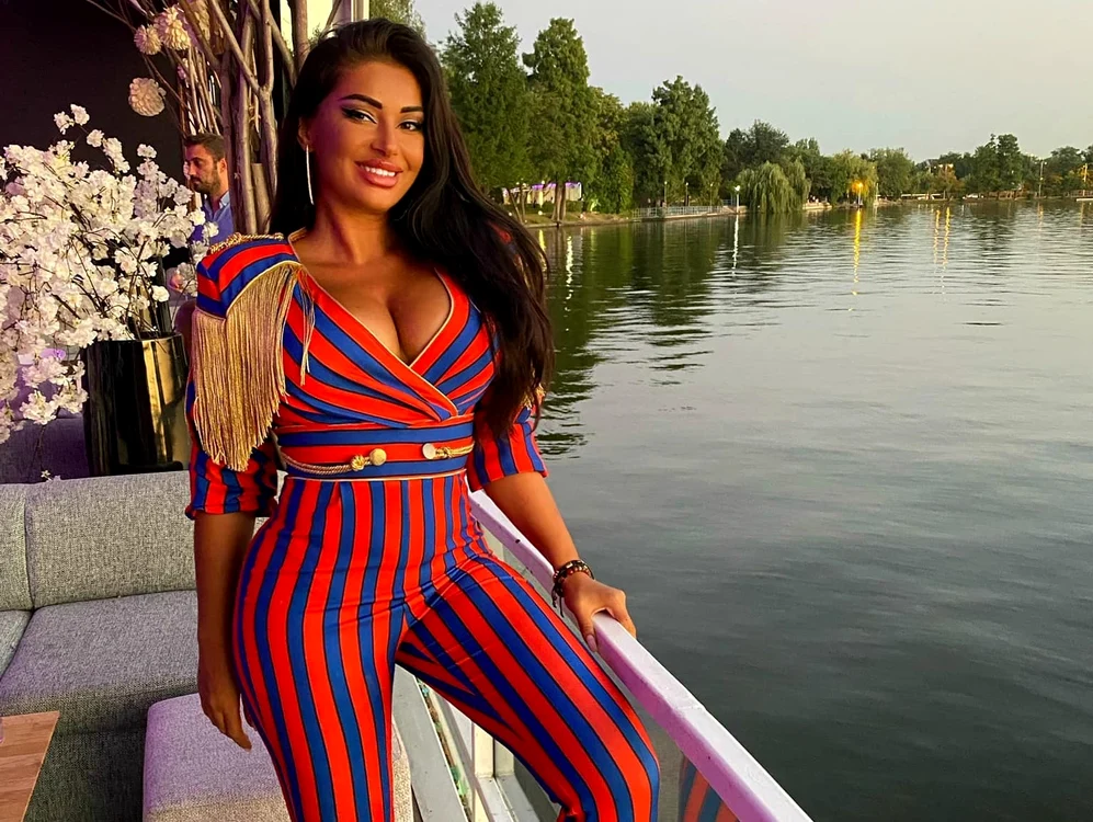 Elena Ionescu s-a despărțit de soțul său în urmă cu trei ani 