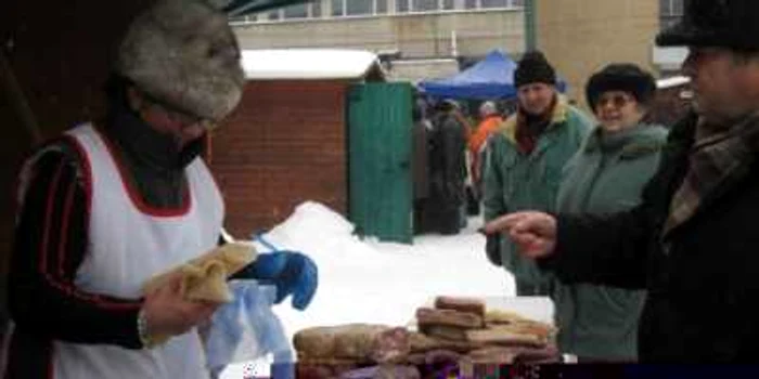 La târgul de sezon din Piaţa Centrală, kilogramul de şoric este vândut cu 70 de lei