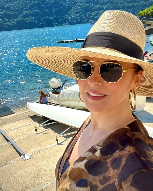 Andreea Marin