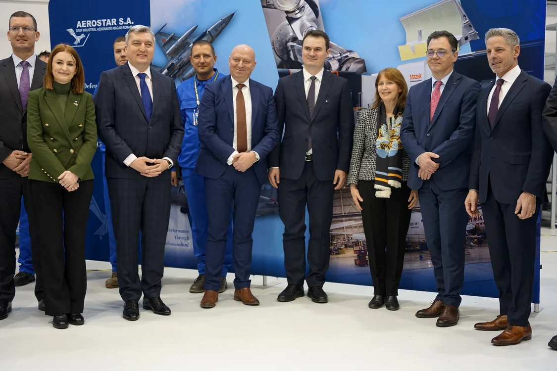 A fost inaugurat primul centru pentru reparații și revizii pentru elicopterele S-70 Black Hawk 